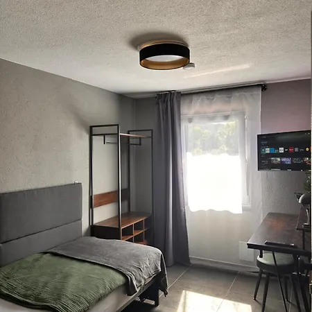 Staytion Апарт-отель Балинген